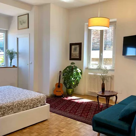 Lovely Panoramic Studio Rome Exterior photo